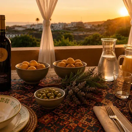Dammuso Le Cupole Apartment *